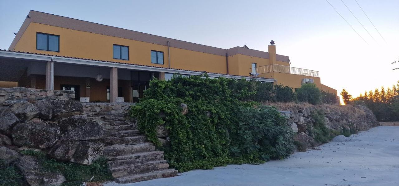 Hotel Vila Raia Иданья-а-Нова Экстерьер фото